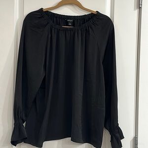 Banana Republic Factory women’s top, size Large